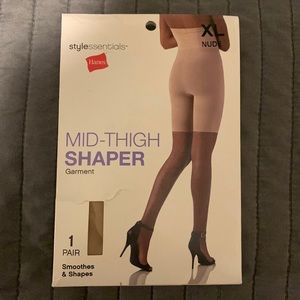 Hanes mid-thigh shaper